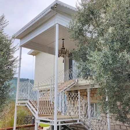 Naturla Gol Evi Урла