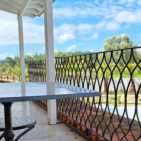 Naturla Gol Evi Урла