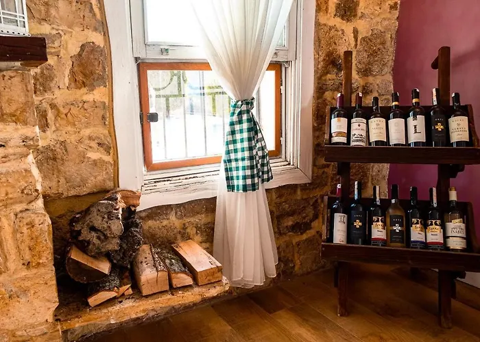 Naturla Göl Evi Hotel