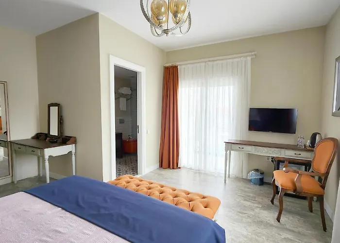 Naturla Göl Evi Urla