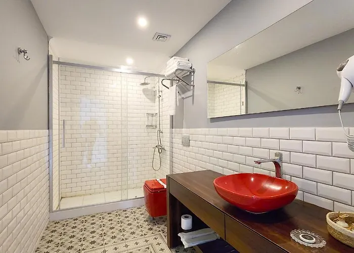 Naturla Göl Evi Hotel *