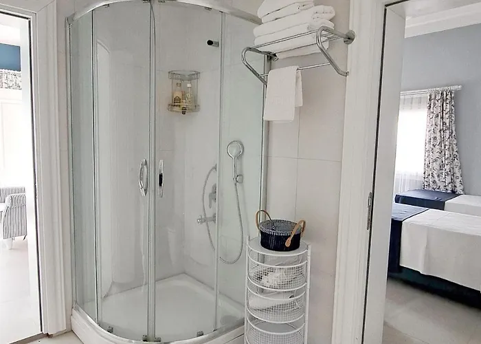 Naturla Göl Evi Hotel Urla