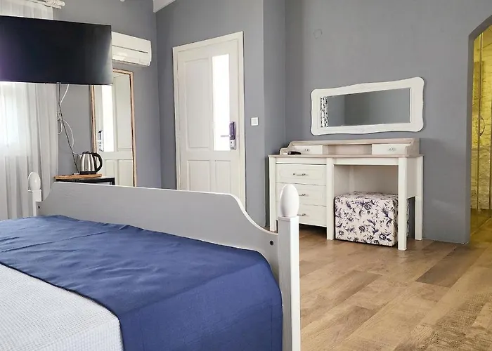 Naturla Göl Evi Urla